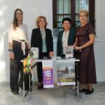 <p> Κινητή Μονάδα Περιφέρειας Θεσσαλίας του ΚΕΘΕΑ ΕΞΟΔΟΣ: </p> <p> Ενημερωτικές παρεμβάσεις για την πρόληψη των εξαρτήσεων </p> (Διαδίκτυο - Αλκοολ - Κάπνισμα) στο Γυμνάσιο Πυργετού